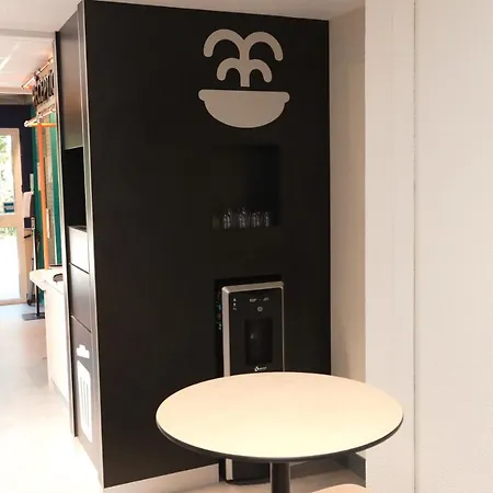 Ibis Budget Bassin D'arcachon فندق لا تاسْتْ دو بوك