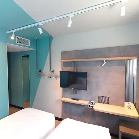 Hotel Ibis Budget Bassin D'arcachon